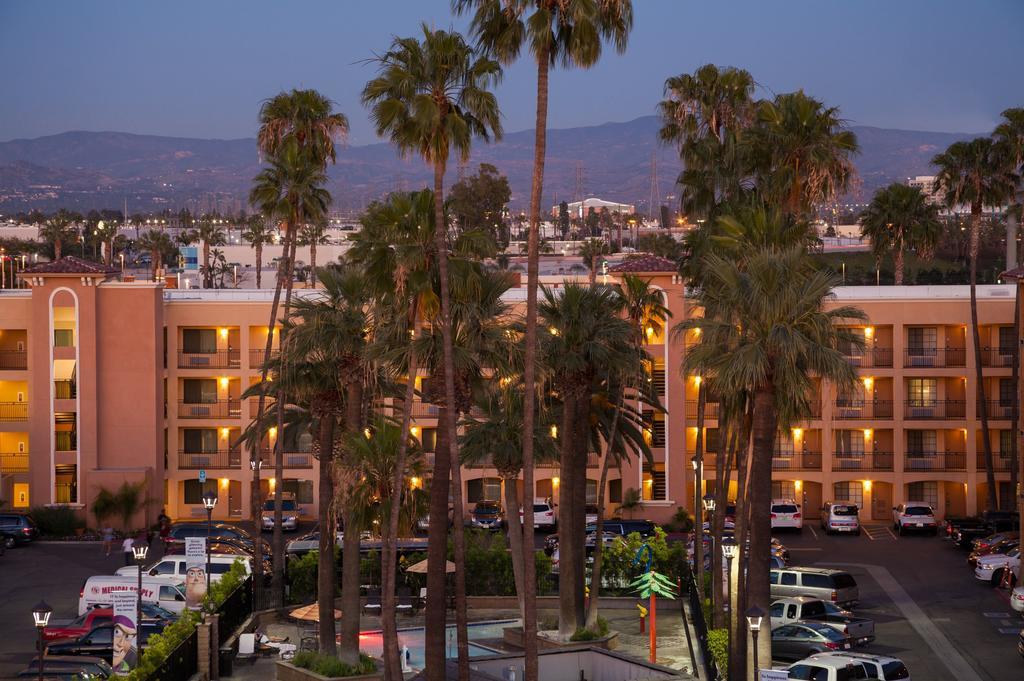 Grand Legacy At The Park Hotel Anaheim Eksteriør billede